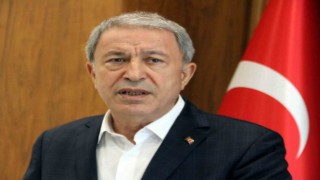 Milli Savunma Bakanı Akar: Zeytin Dalı ve Fırat Kalkanı bölgelerinde 10 terörist etkisiz hale getirildi