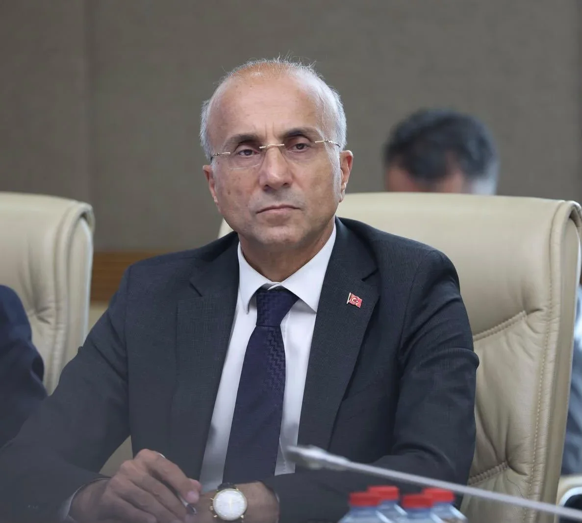 YENİ Partili Genç’ten Bakan Uraloğlu’na hızlı tren ve otoban çağrısı