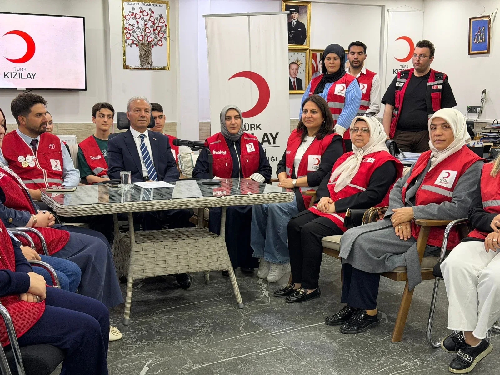 Cafer Beydilli: İncinen Kadınlardan Samimiyetle Özür Diliyorum