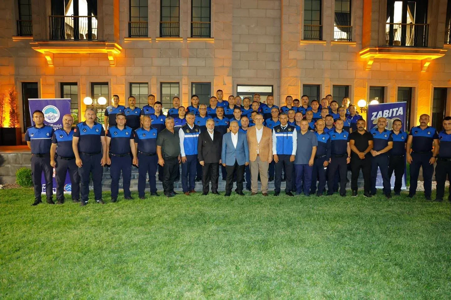Başkan Büyükkılıç, Zabıta Haftası’nda personel ile buluştu