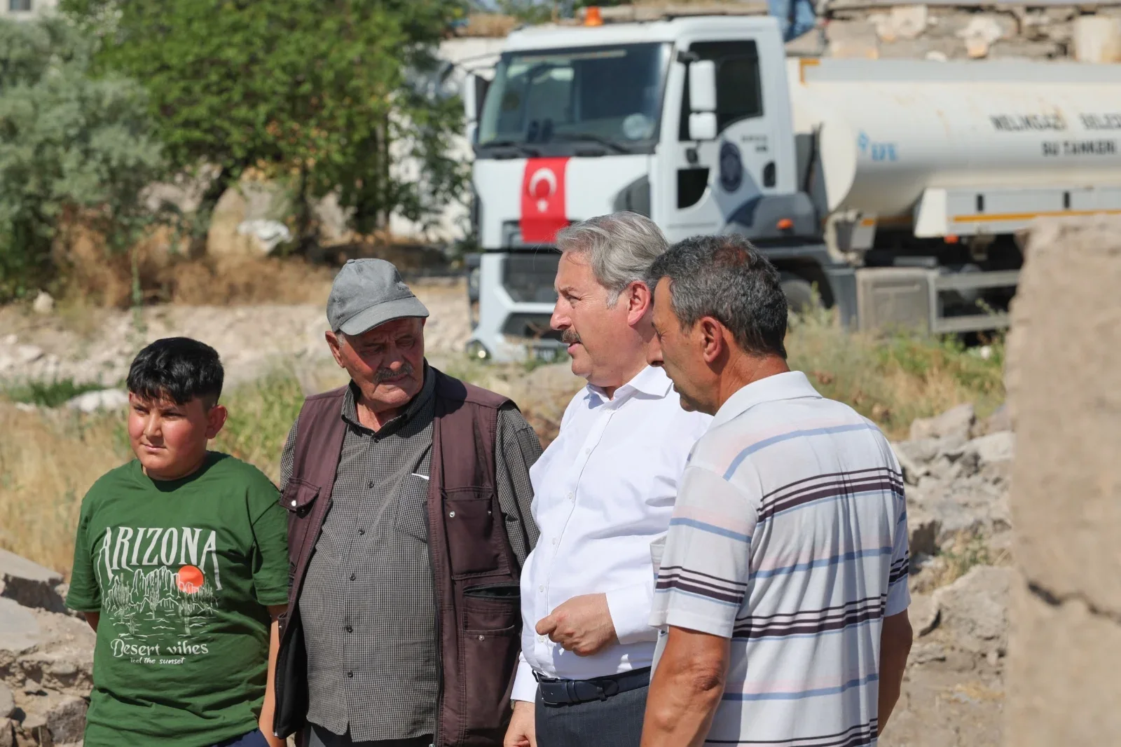 Köşk Mahallesi'nde kentsel dönüşüm için yıkım sürüyor