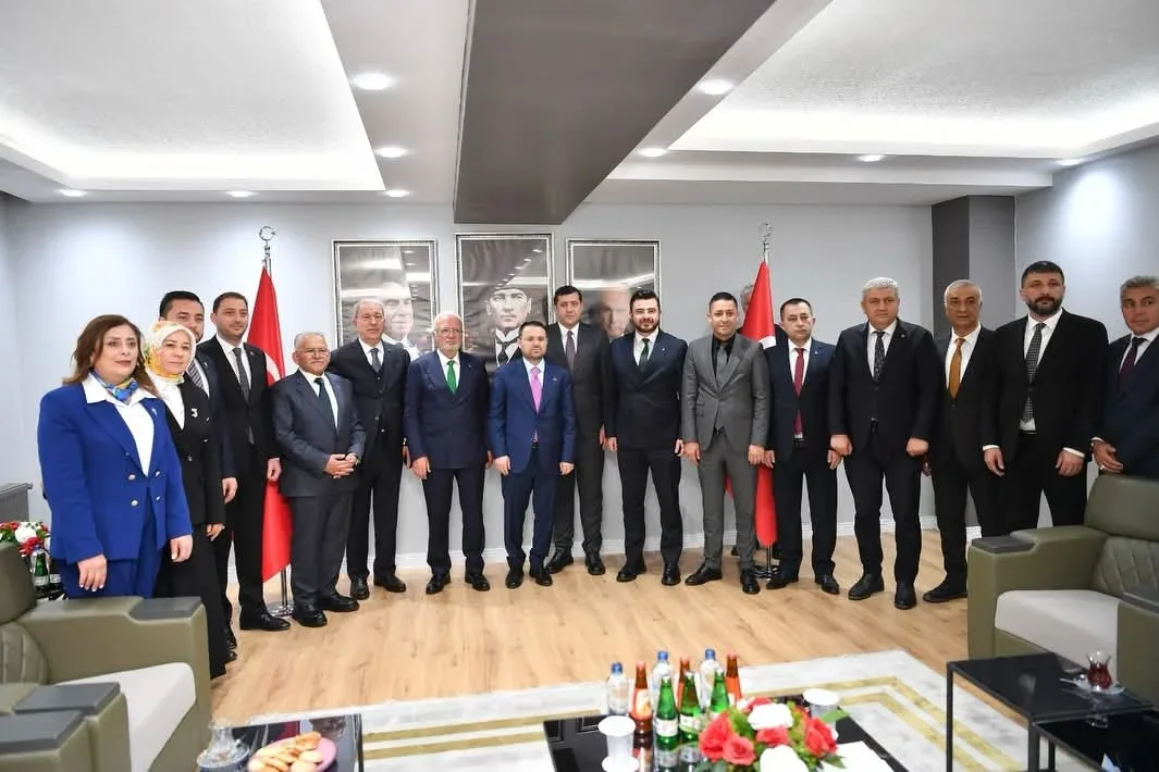Adalet Bakanı Gürlek’ten MHP’ye Ziyaret
