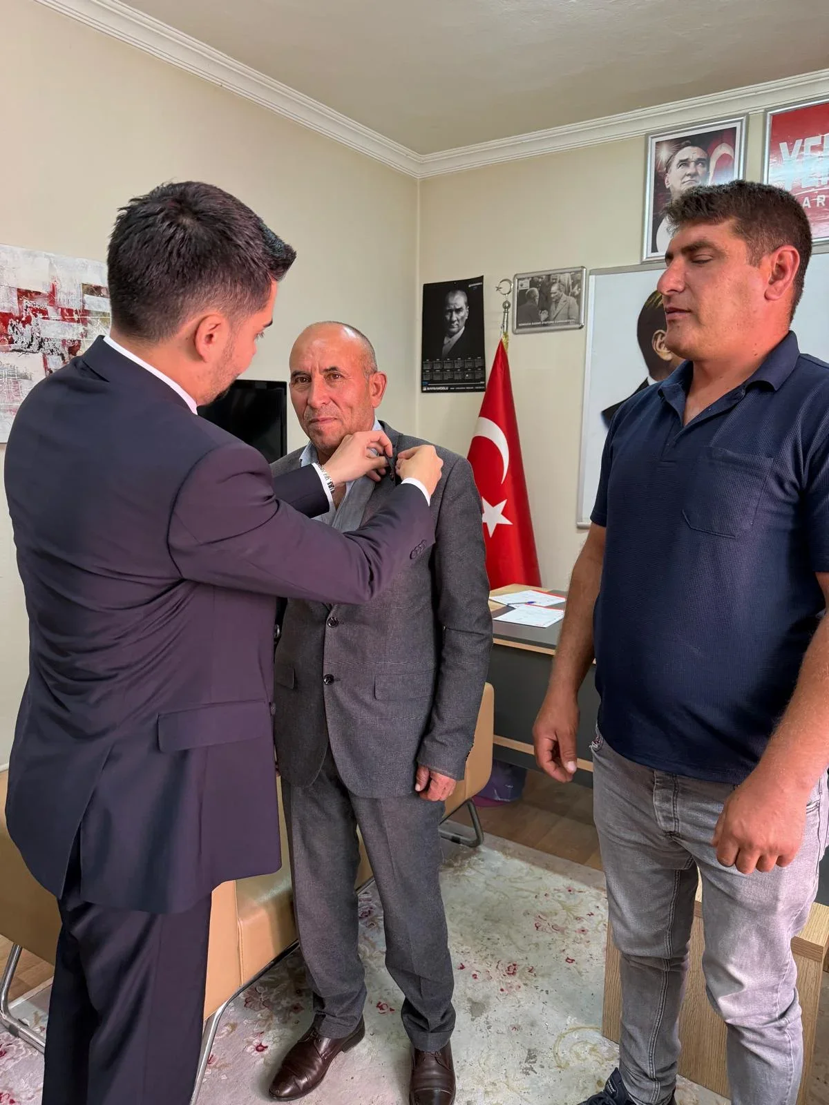 Akkışla’da iki belediye meclis üyesi YENİ Parti’ye katıldı