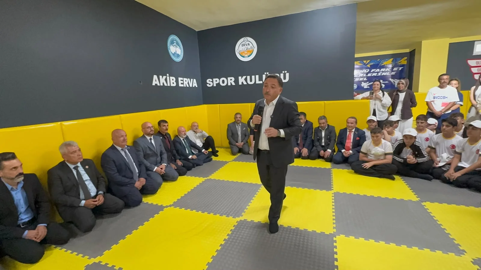 Vali Çiçek: ERVA Spor Okulları benim için namus ve şeref meselesi