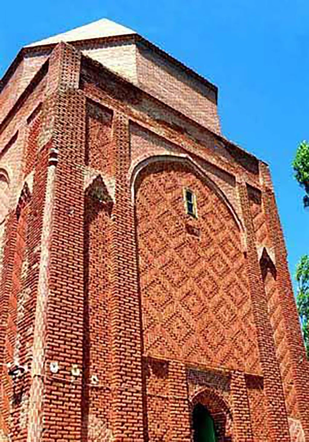 Melikgazi Türbesi · Pınarbaşı