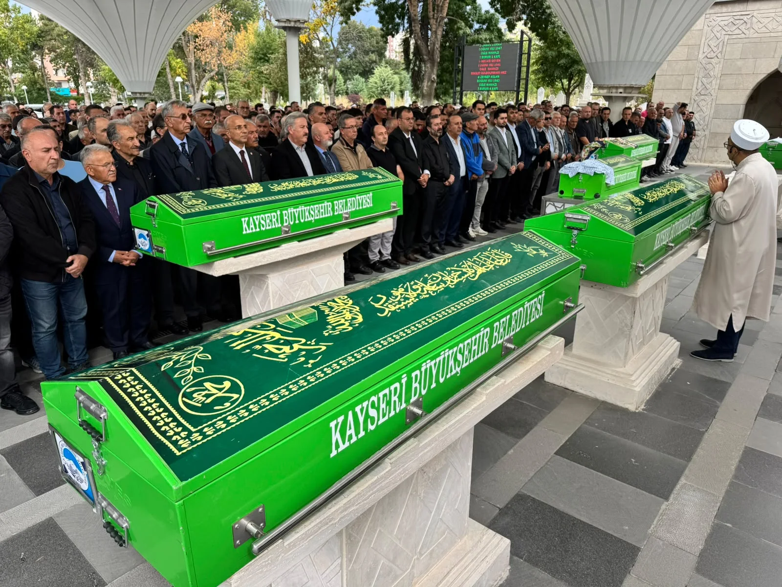 Kocasinan Belediyesi kurucu Belediye Başkanı Ali İhsan Alçı toprağa verildi