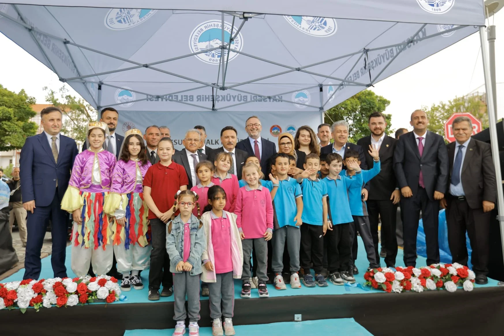 Kayseri Şehir Hastanesi Halk Kütüphanesi açıldı