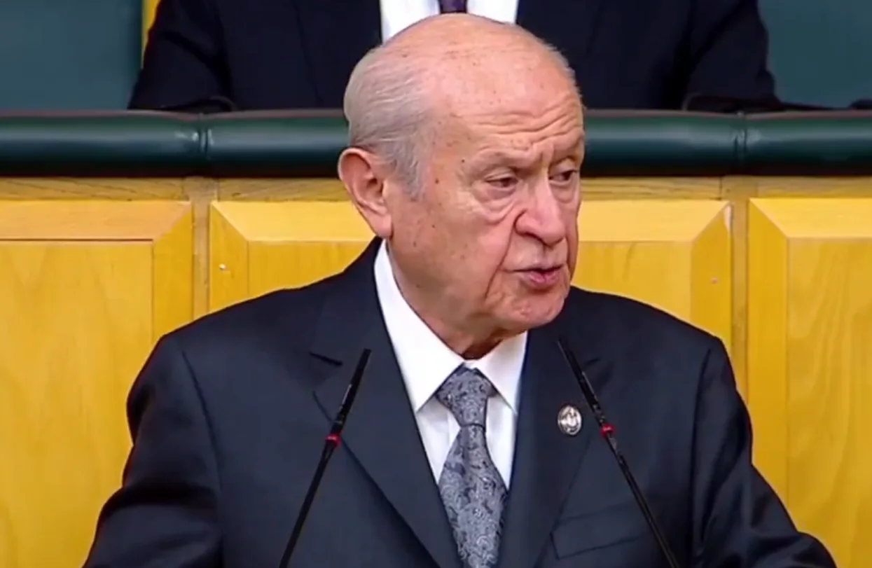 Bahçeli: Erdoğan’ın yeniden adaylığı için seçimlerin yenilenmesi kararı alınmalı