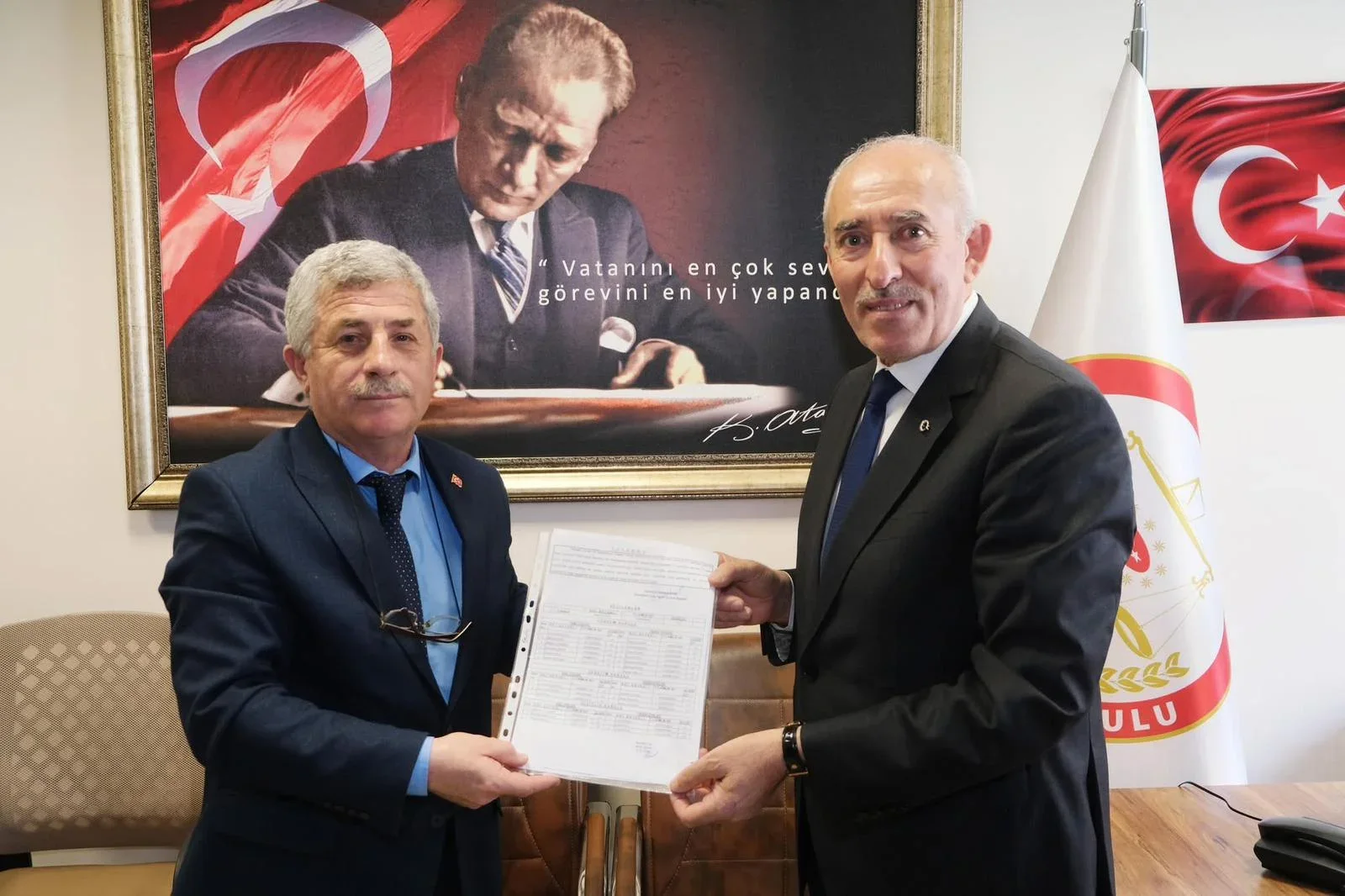 KESOB Başkanı Odakır, mazbatasını aldı