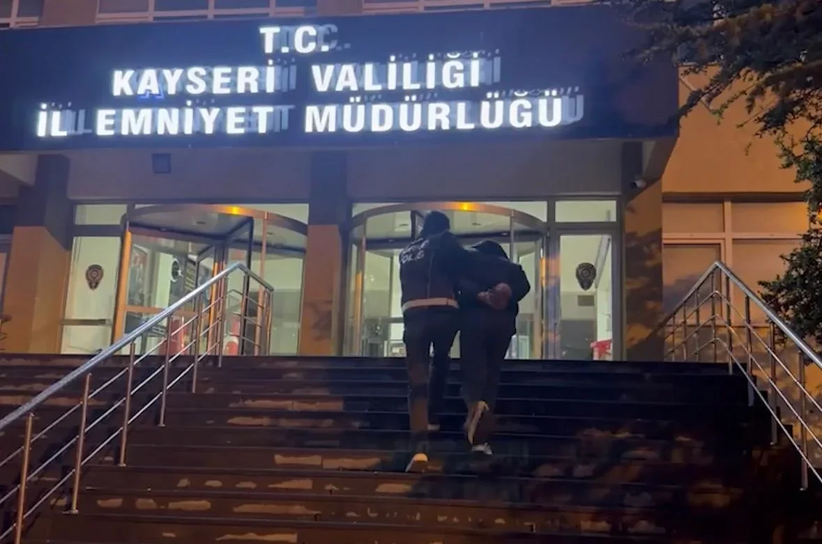 Kayseri’de uyuşturucu operasyonu: 4 gözaltı