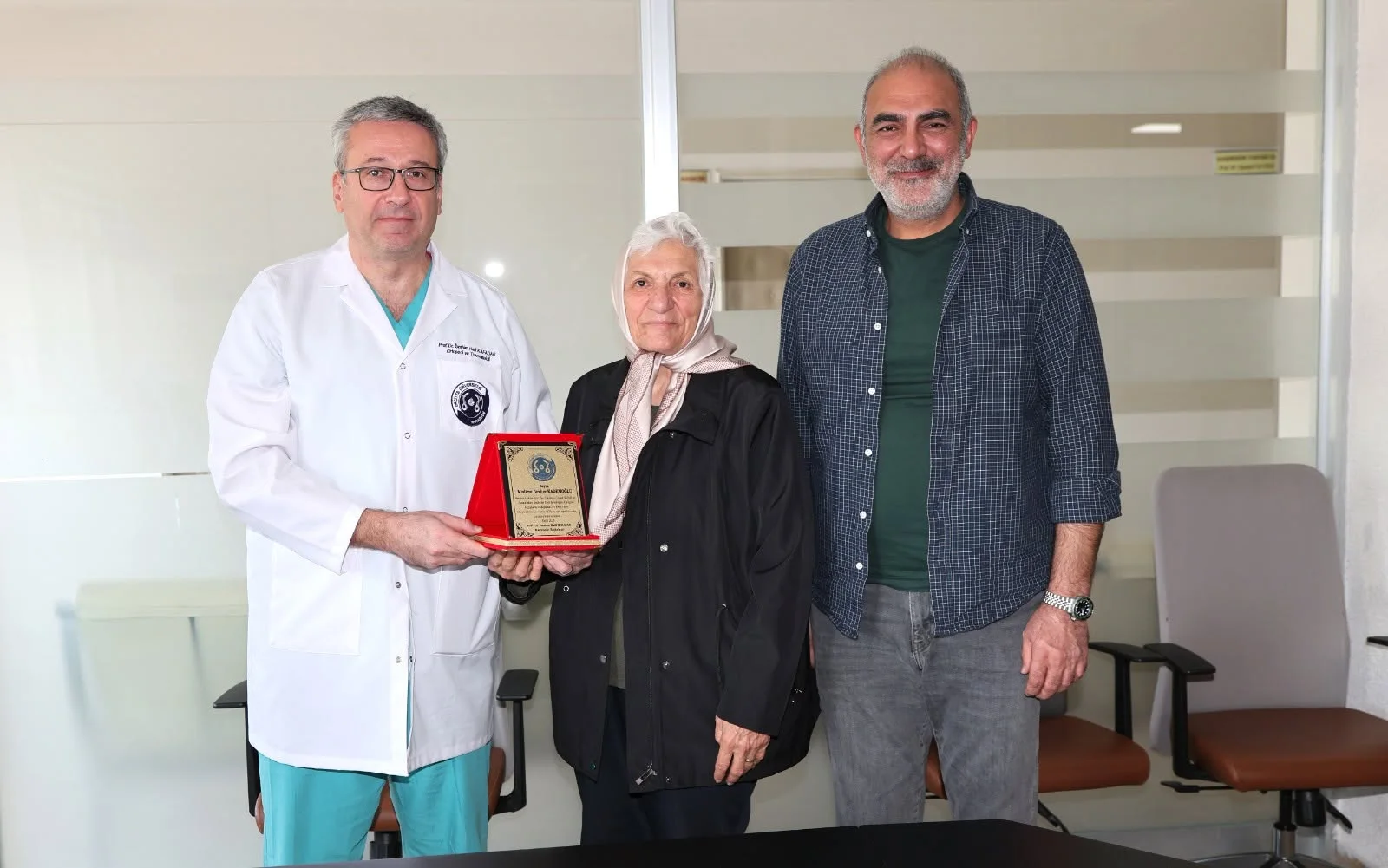 Hayırseverden ERÜ Hastaneleri yenidoğan kliniğine 20 cihaz bağışı