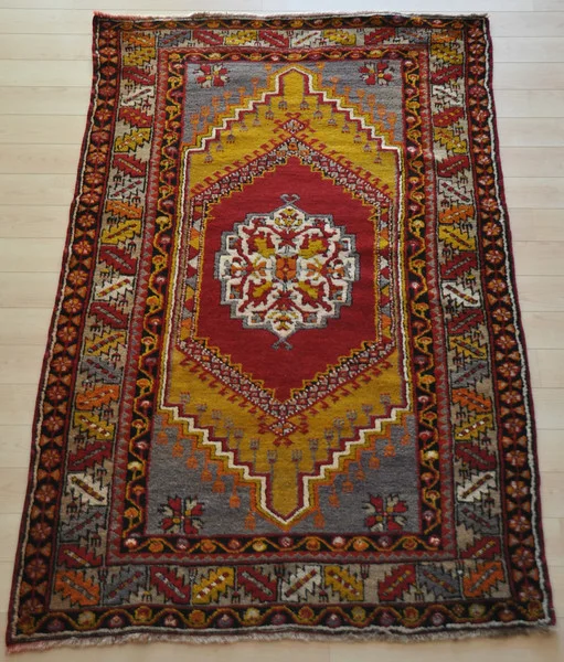 Yahyalı el halısı