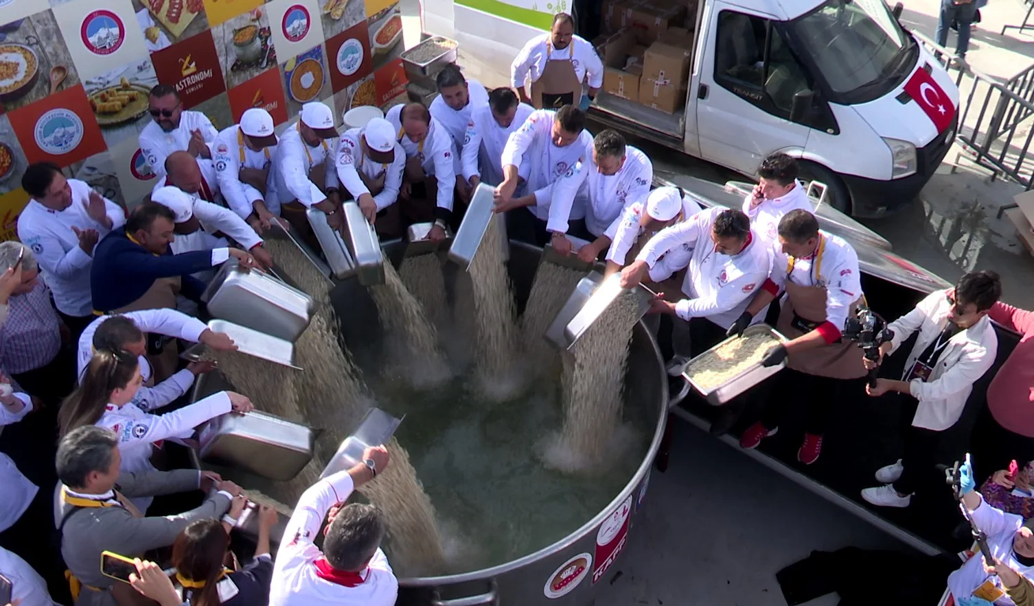 Kayseri Gastronomi Günlerinde 1 ton börek aşı çorbası ikram edilecek
