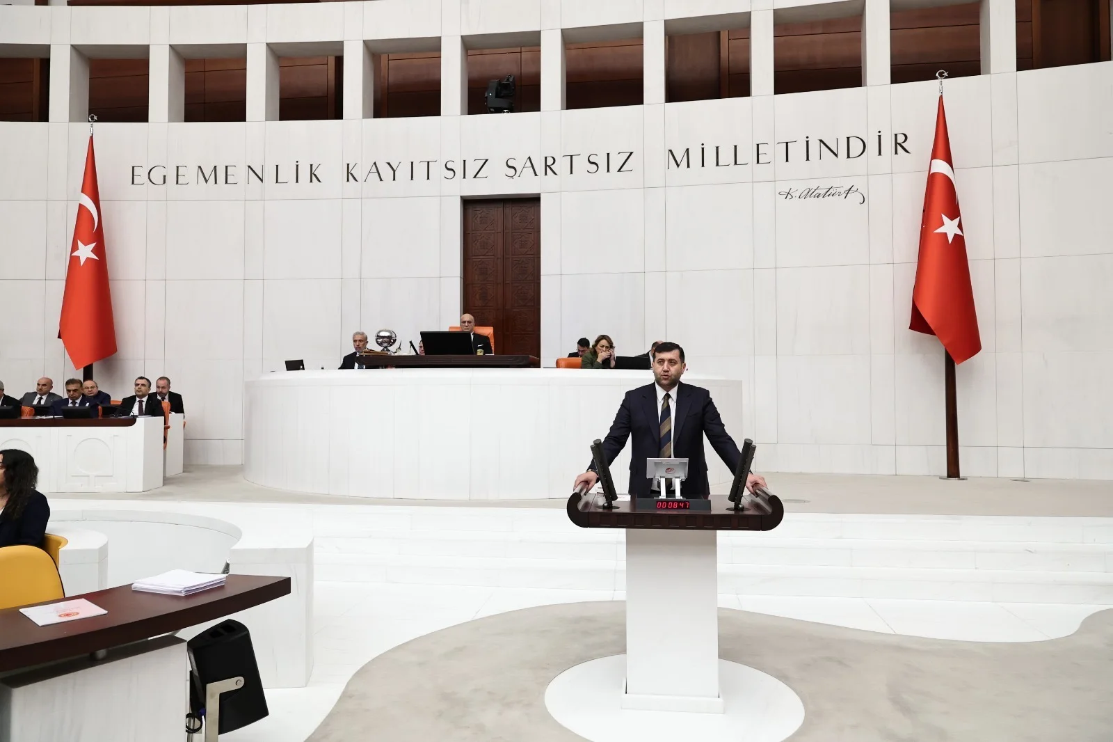 Milletvekili Baki Ersoy Kayseri için yeni spor tesisleri istedi