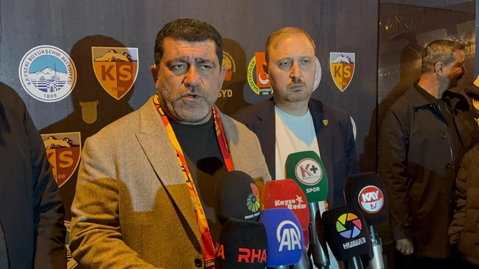 Kayserispor Başkanı Açıkalın: Bu hafta içinde alınacak kararlar şeffaf şekilde paylaşılacaktır