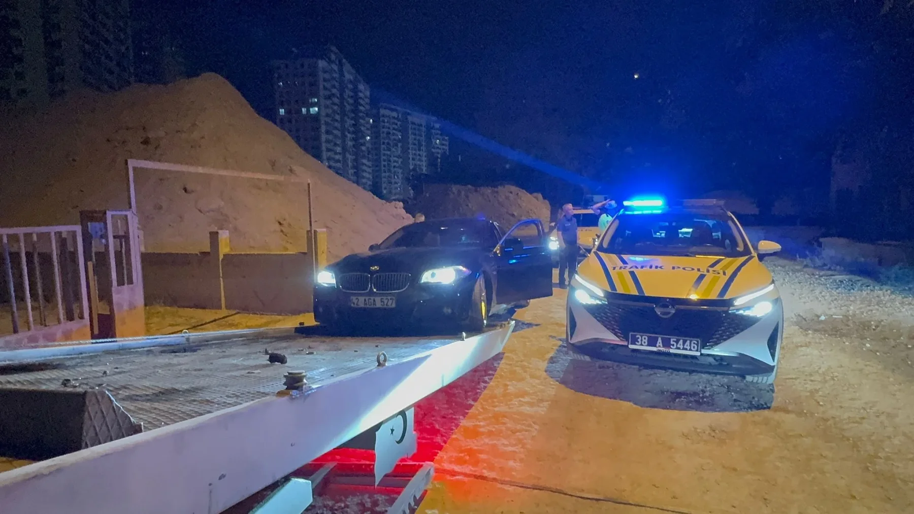 Kayseri’de polisin ‘dur’ ihtarına uymayan sürücüye 200 bin TL ceza
