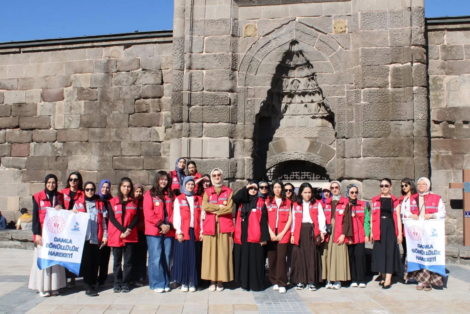 Damla Gönüllülük Hareketi Kayseri Programı Tamamlandı