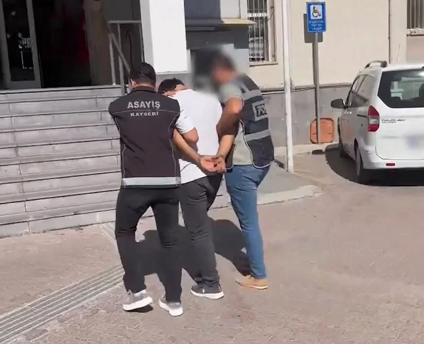 15 yıl 9 ay hapis cezasıyla aranan şahıs yakalandı