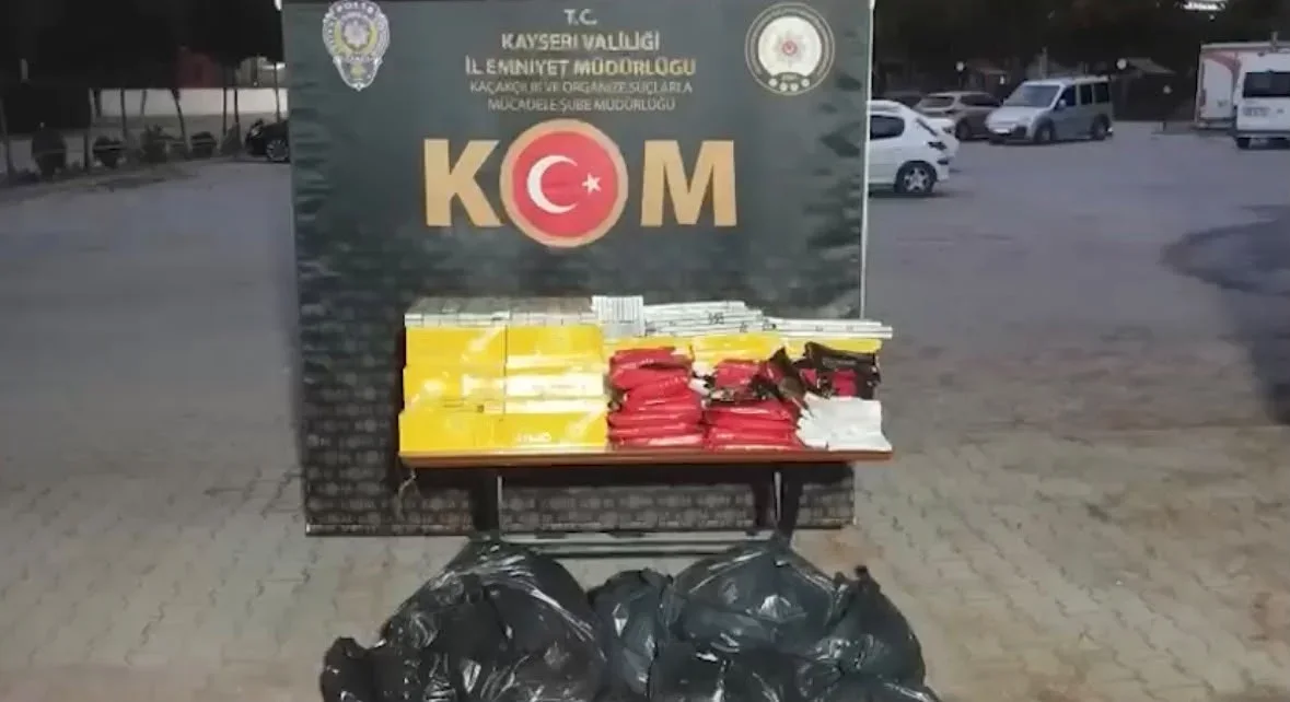 Kayseri’de kaçak sigara ve 330 kilo nargile tütünü ele geçirildi