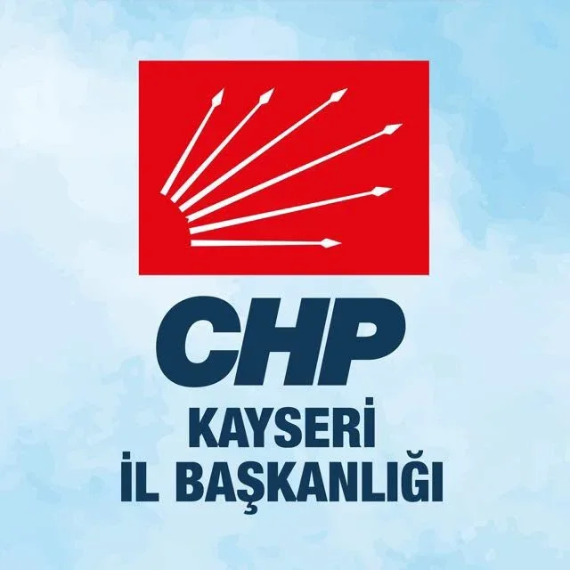 CHP’de 8 ilçe başkanı görevden alındı