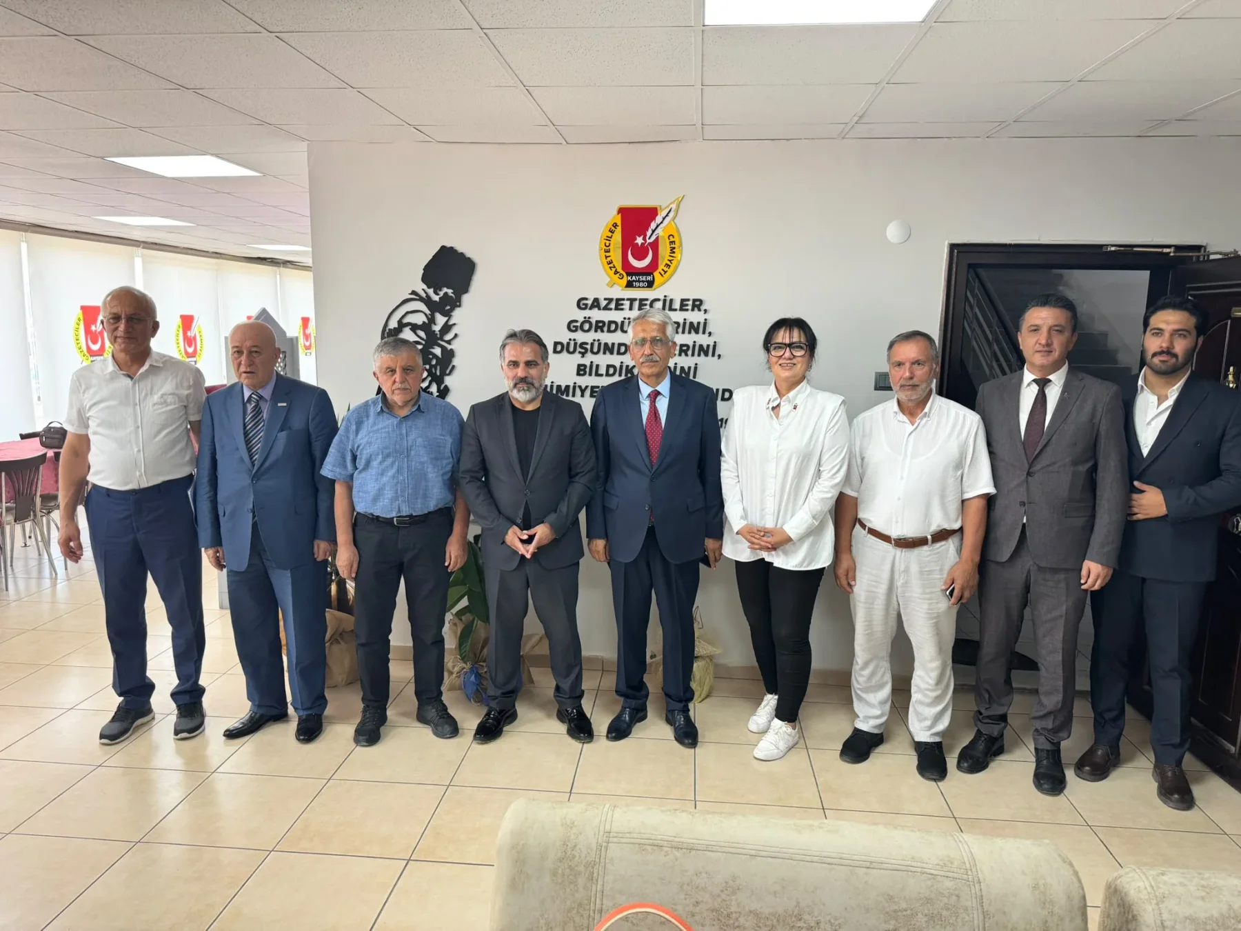 Dadaloğlu Vakfı'ndan KGC'ye ziyaret
