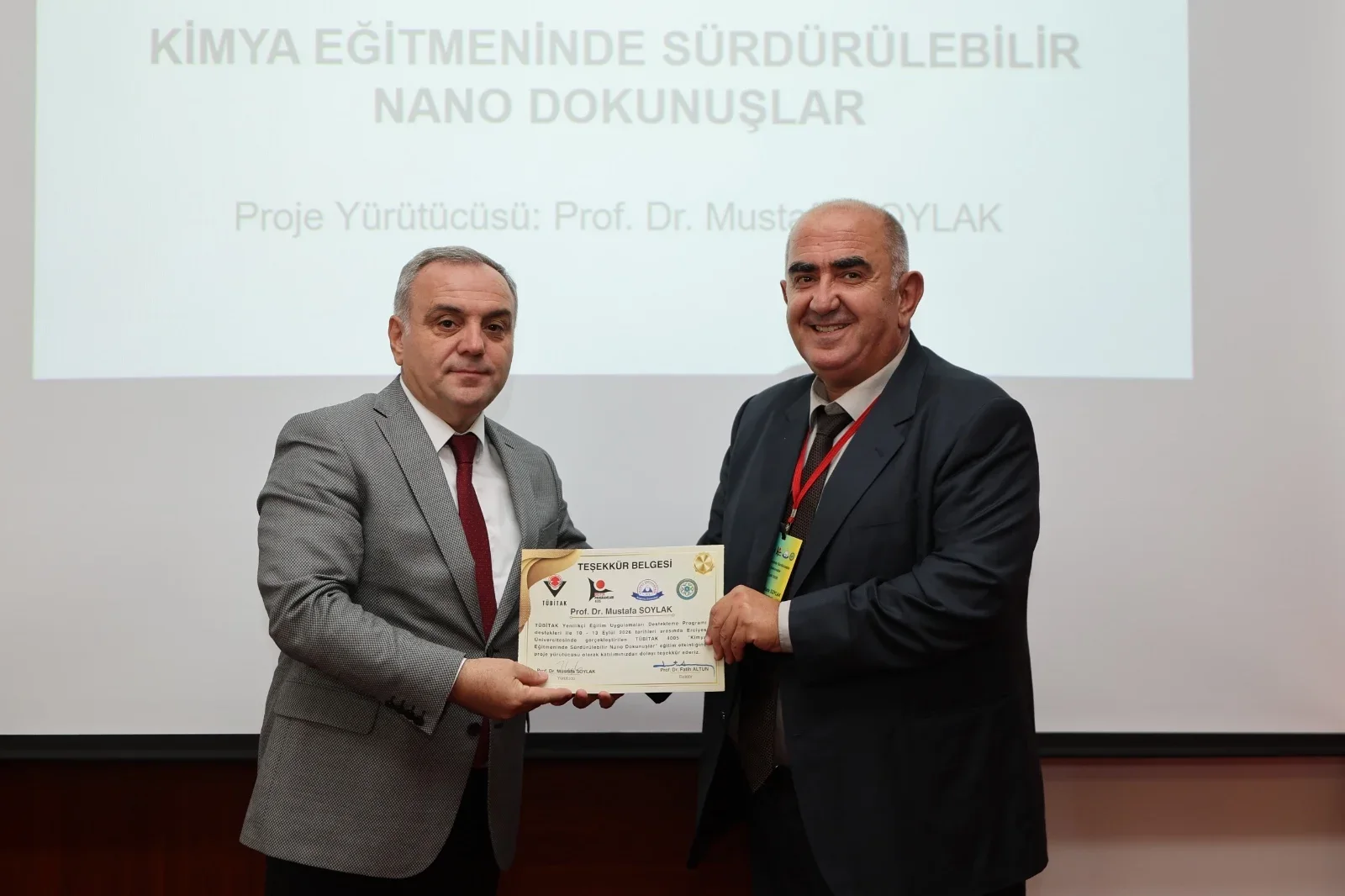 14 ilden Kimya öğretmenleri ERÜ’de buluştu