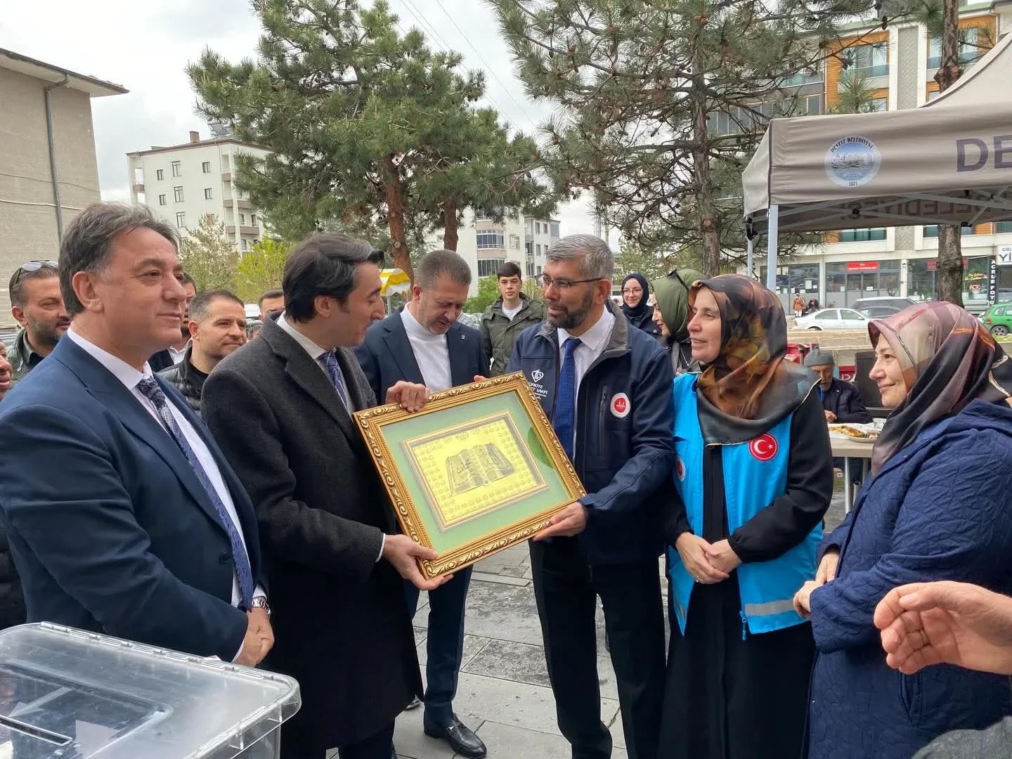 Develi’de Hayır Çarşısı Açıldı