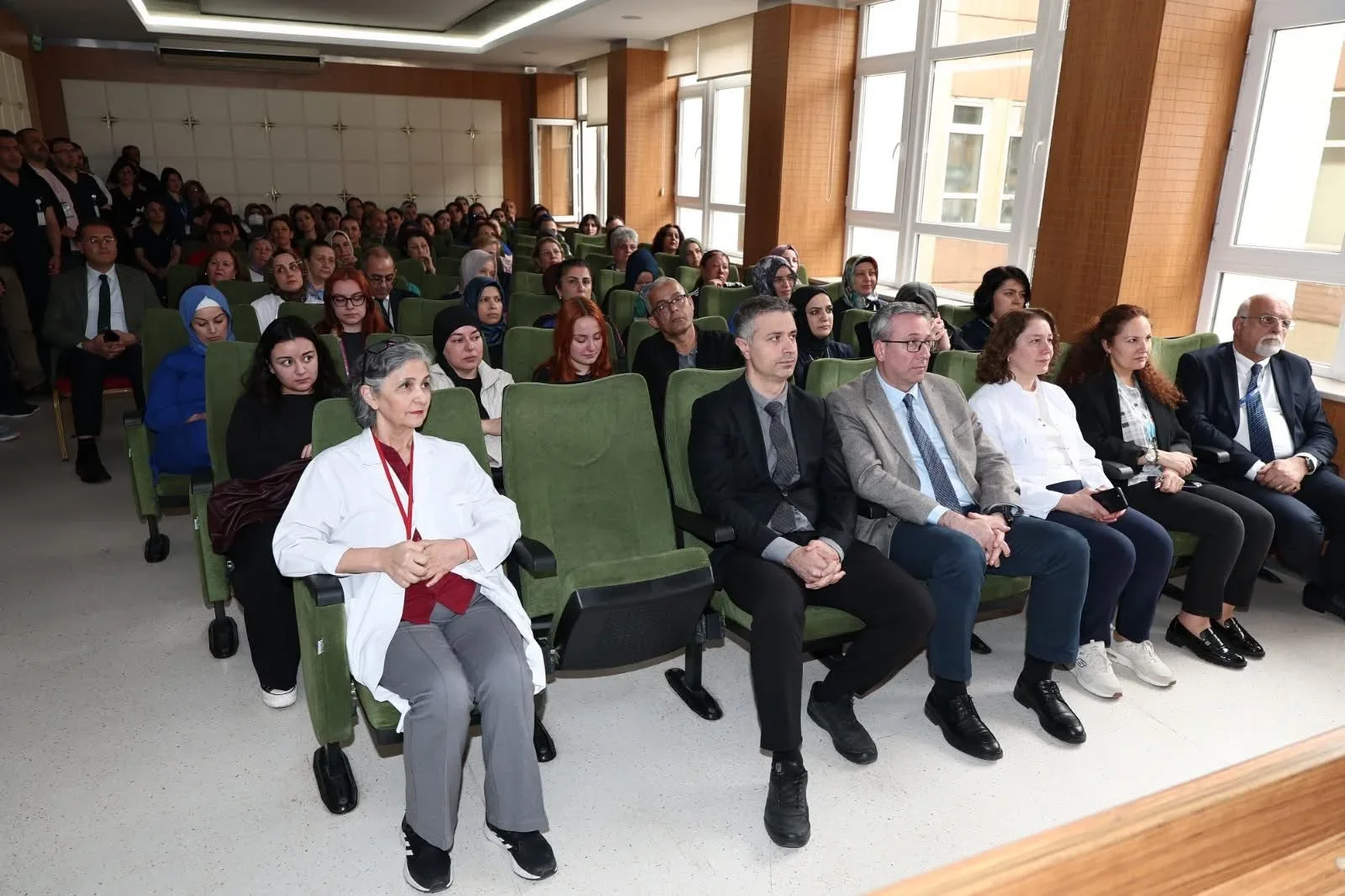ERÜ Hastaneleri’nde, Hemşireler Haftası Kutlandı