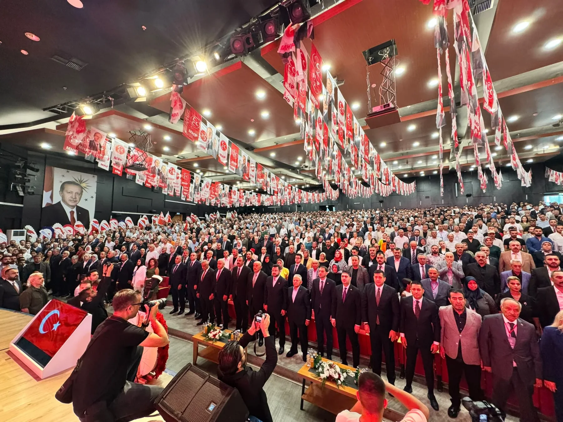 MHP İl Başkanı Enes Ertuğrul Kalın güven tazeledi