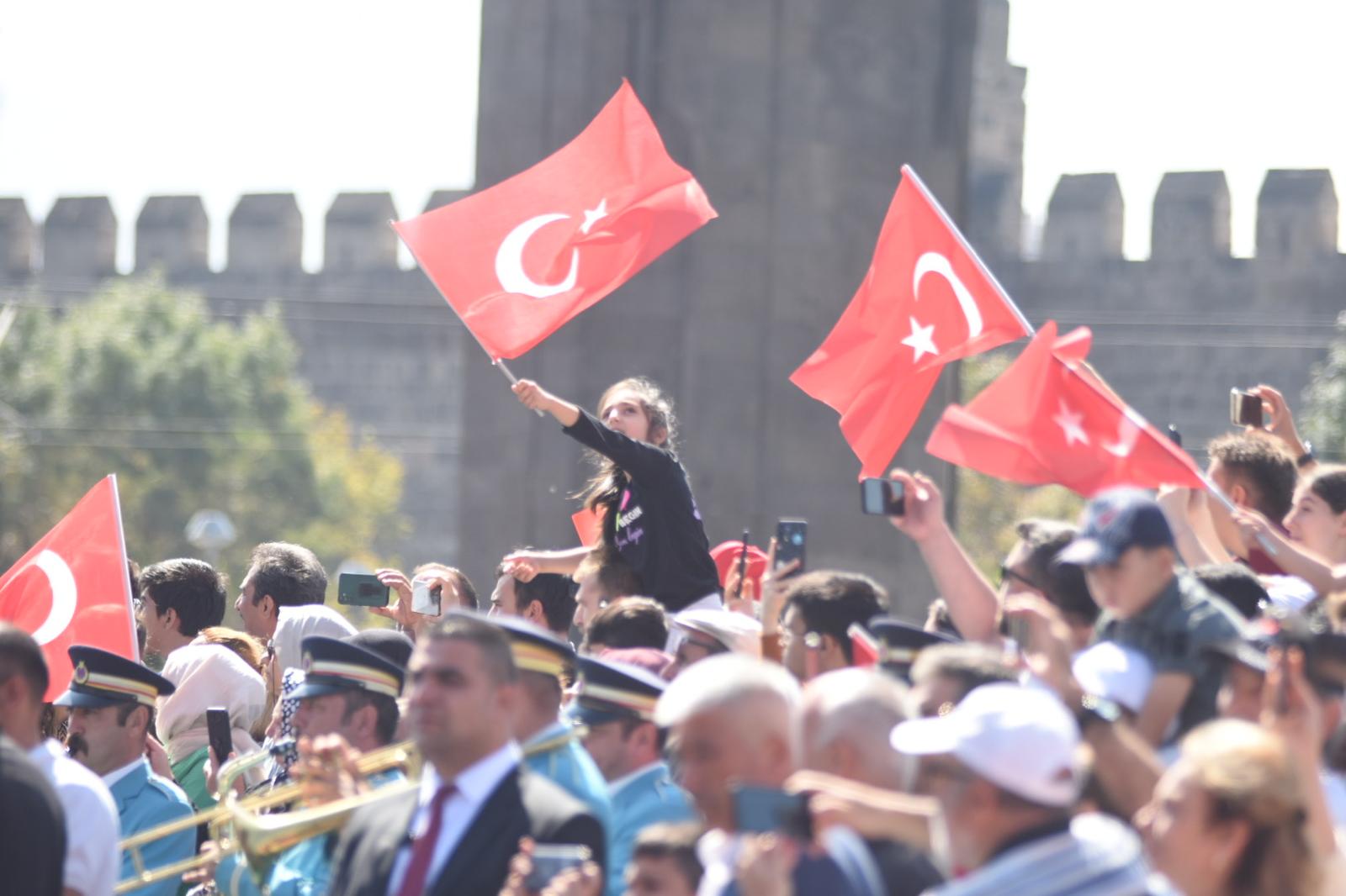 30 Ağustos Zafer Bayramı, 102’nci yıldönümünde coşkuyla kutlandı