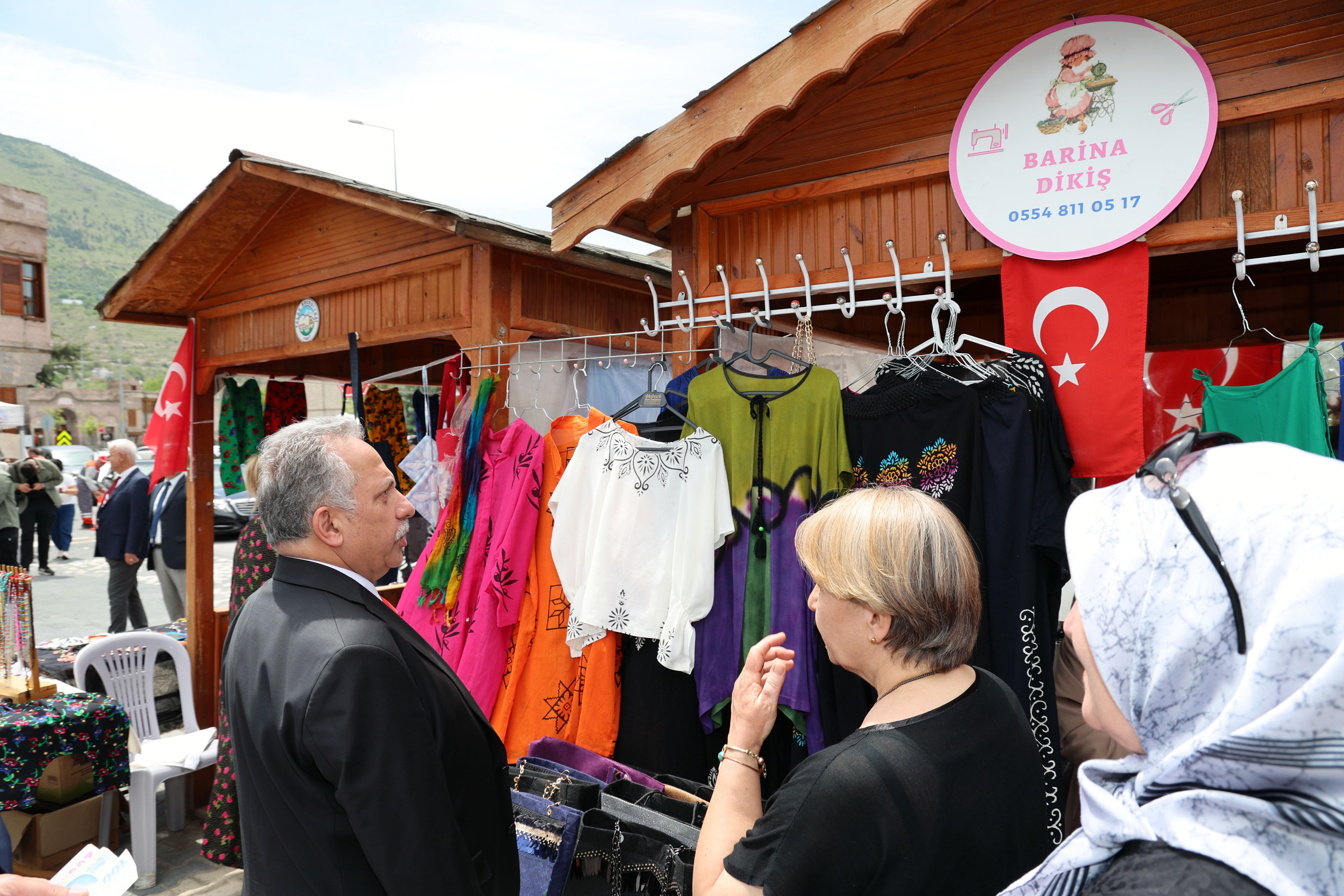 ‘MAHARETLİ ELLER’ YENİ YERİNDE AYNI GÜNÜNDE