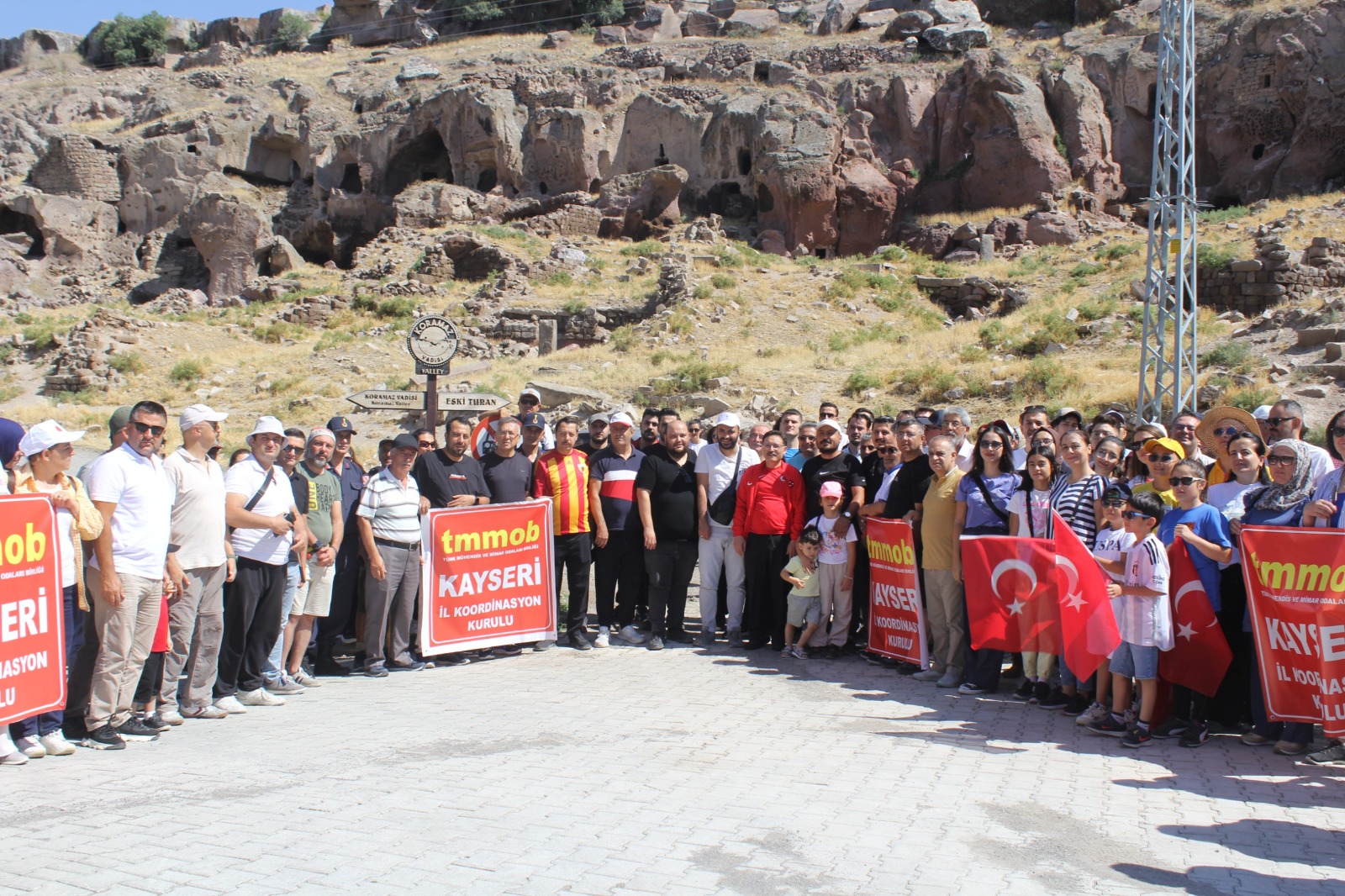 Vali Gökmen Çiçek: “Kadın kooperatifleri projesiyle adeta seferberlik başlattık”