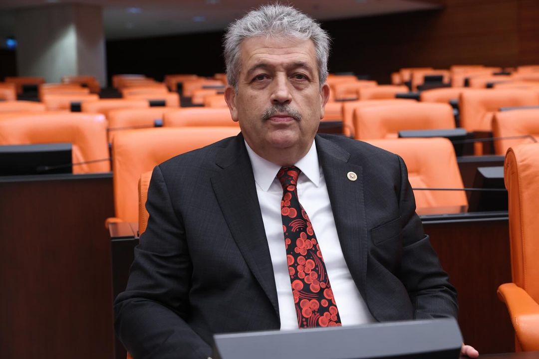 Milletvekili Özsoy, “Hükümetimiz çalışmalarıyla diyaliz hizmeti çevre ilçelerde de verilmeye başlandı”