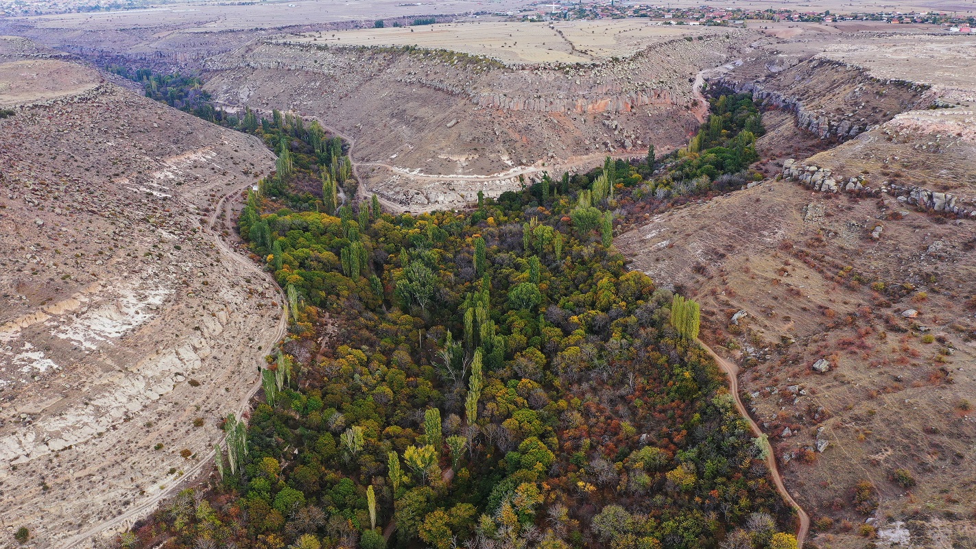 Başkan Büyükkılıç yerli ve yabancı turistleri Koramaz Vadisi’ne davet etti