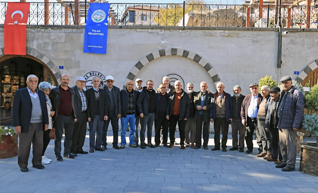 Osmanlı Kültür Evi ile Selçuklu Kültür Evi’nin müdavimlerine ilçenin tanıtım turları düzenlendi