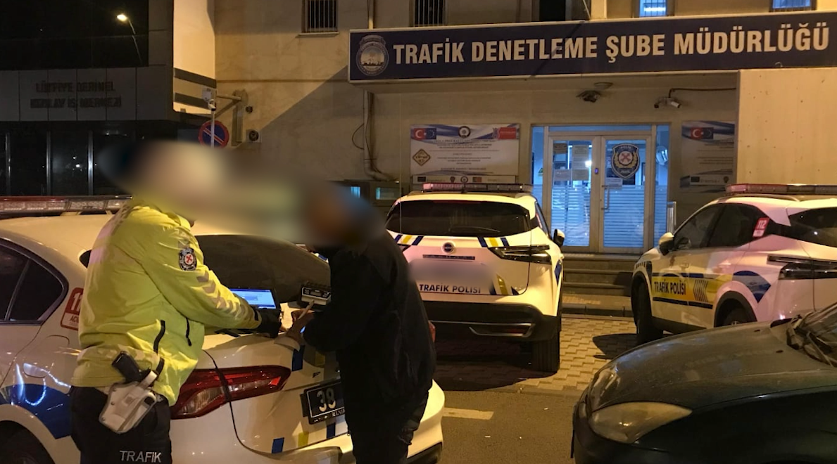 Kayseri'de Duyarlı Vatandaşlar Sayesinde Trafik İhlali Önlendi