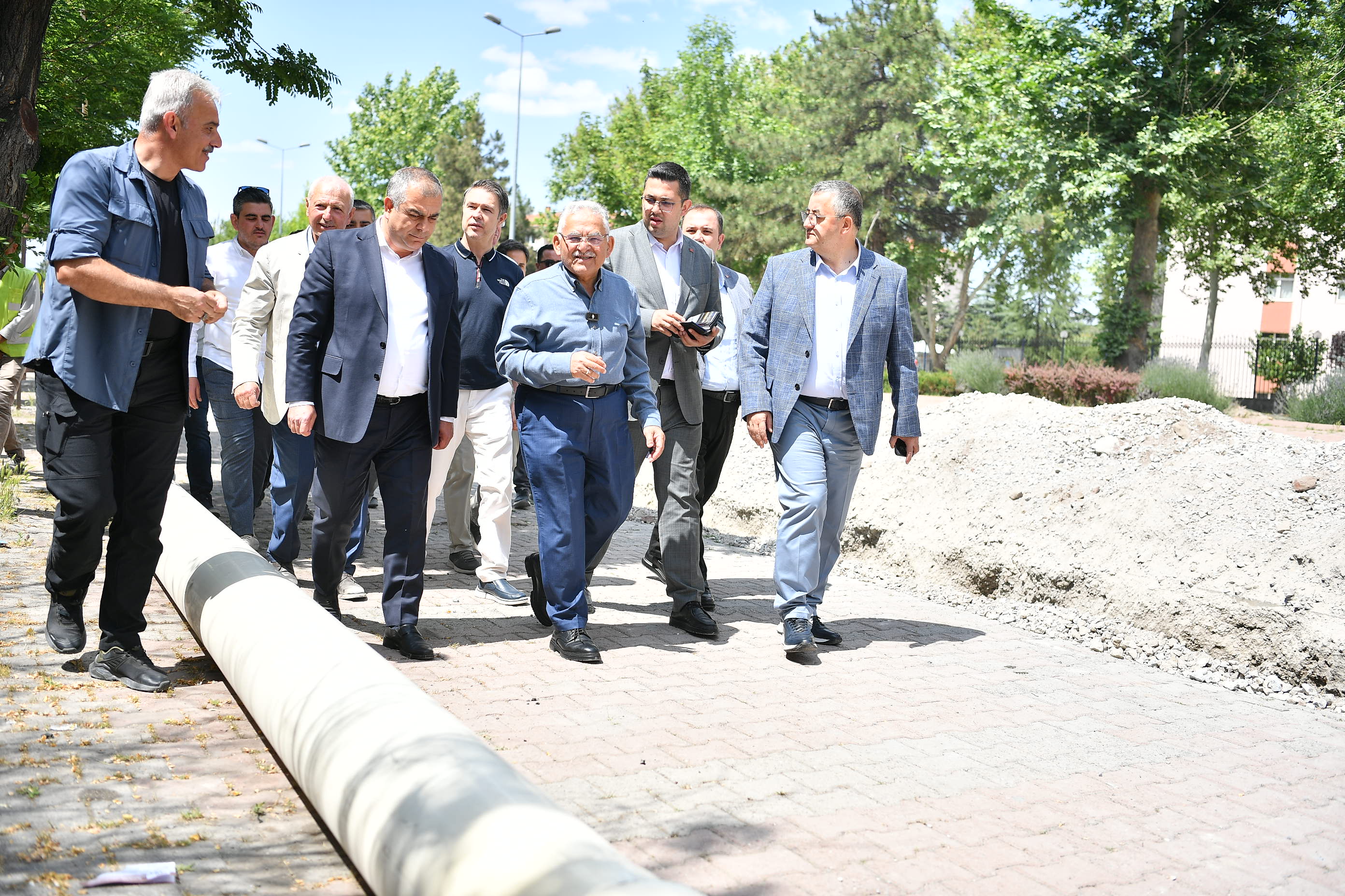 Başkan Büyükkılıç'tan 32 Milyon TL'lik Altyapı Projesine Yakın Takip