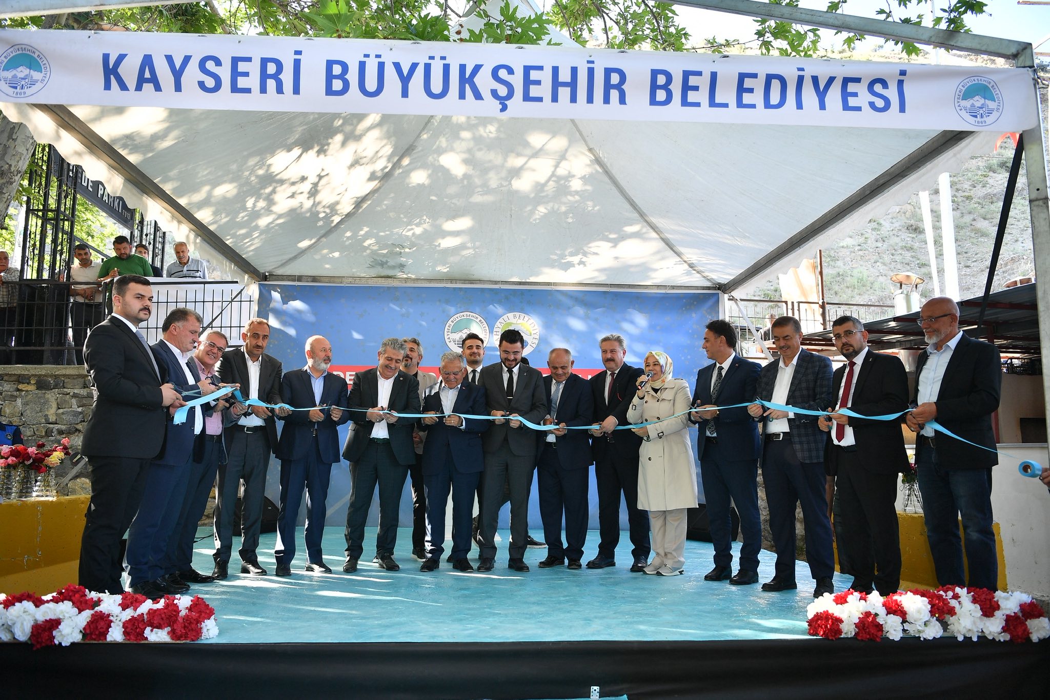 Büyükkılıç, Yahyalı'da 72 Milyon TL'lik Grup Yol Projesini Hizmete Açtı