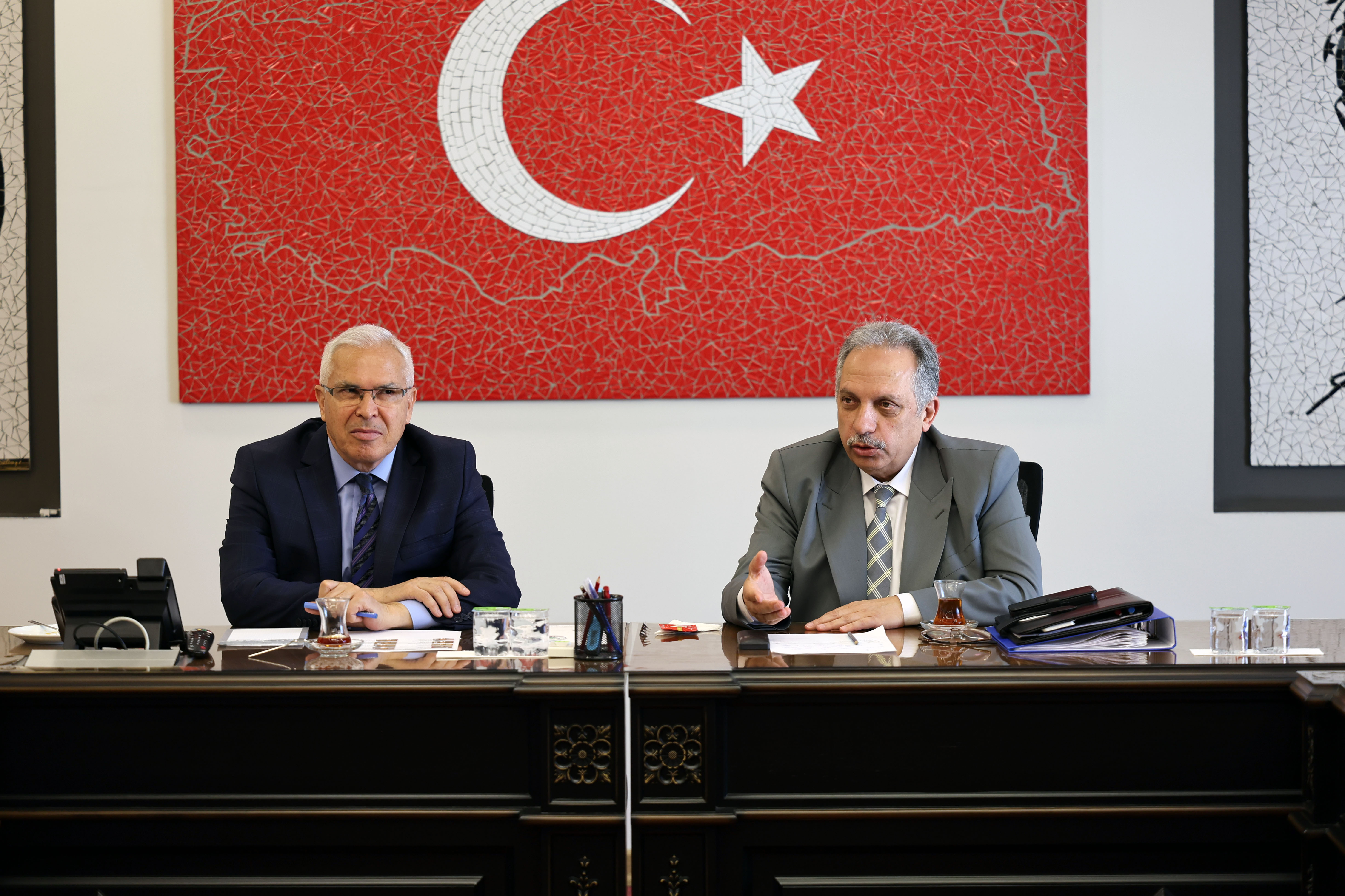 TALAS'TA KAMU KURUMLARI VE MUHTARLAR MAHALLELERİ KONUŞTU